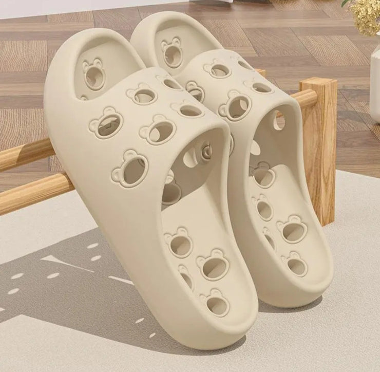 Non-slip Deodorant Leaking Quick-drying Bathroom Slippers