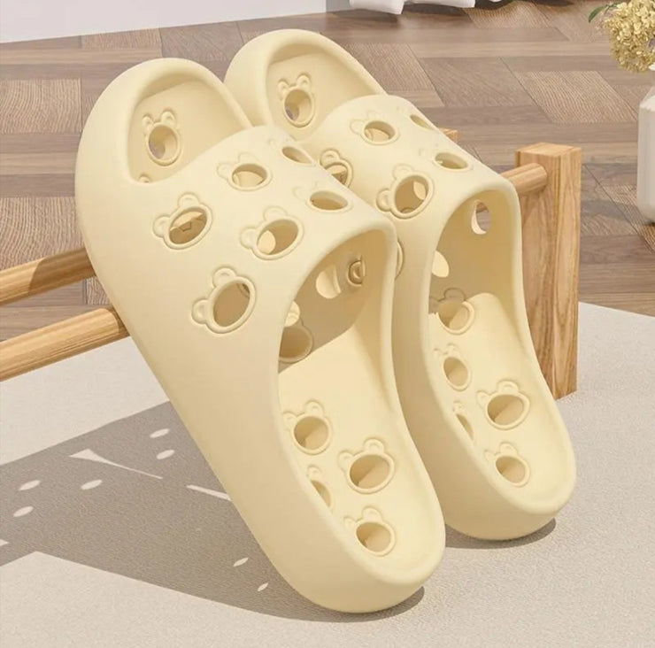 Non-slip Deodorant Leaking Quick-drying Bathroom Slippers