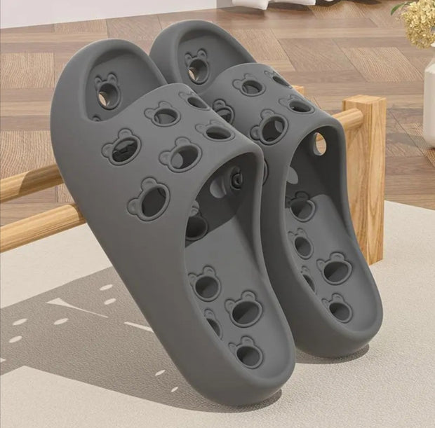 Non-slip Deodorant Leaking Quick-drying Bathroom Slippers